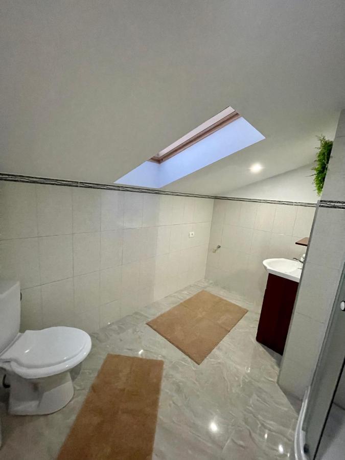 Cozy Apartament With 2Rooms 티미쇼아라 외부 사진